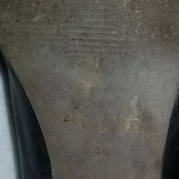 Aldo black low cut booties! - Picture 4 of 5